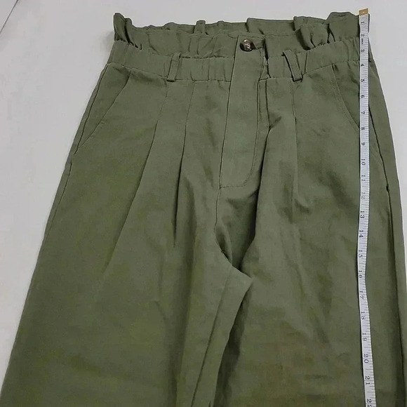 7 for allmankind Green Pants - Picture 3 of 12